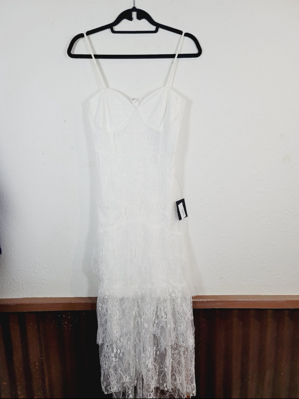 Lulu's White Lace Strapless-Inspired Tiered Dress, Size Small